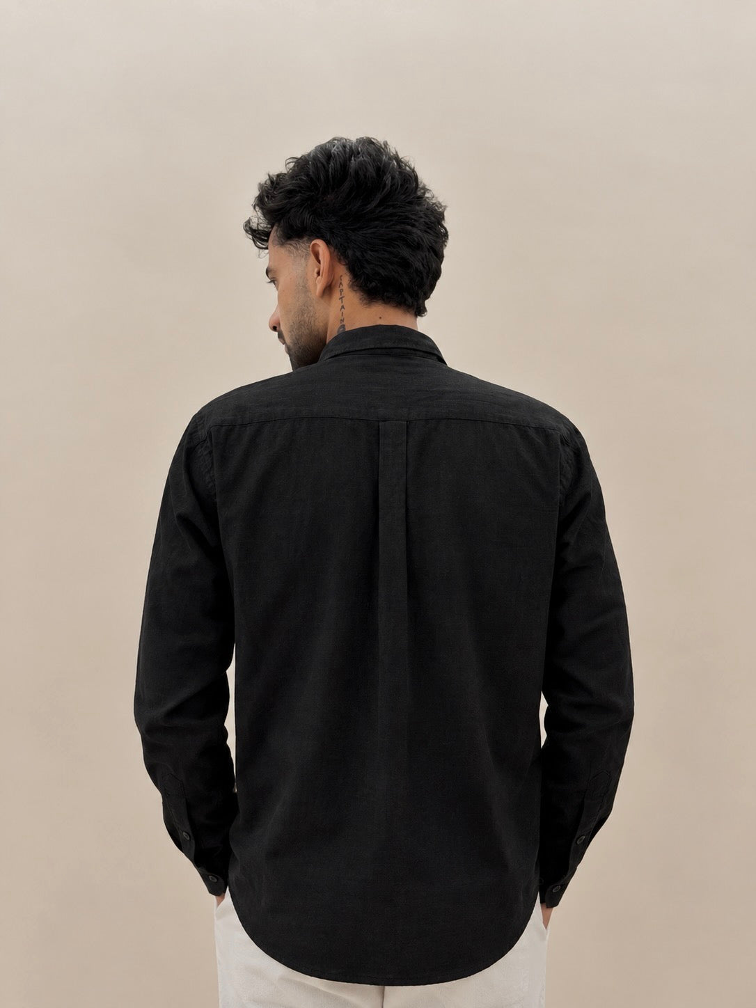 ZINEN Men’s Relaxed Linen Shirt — Black