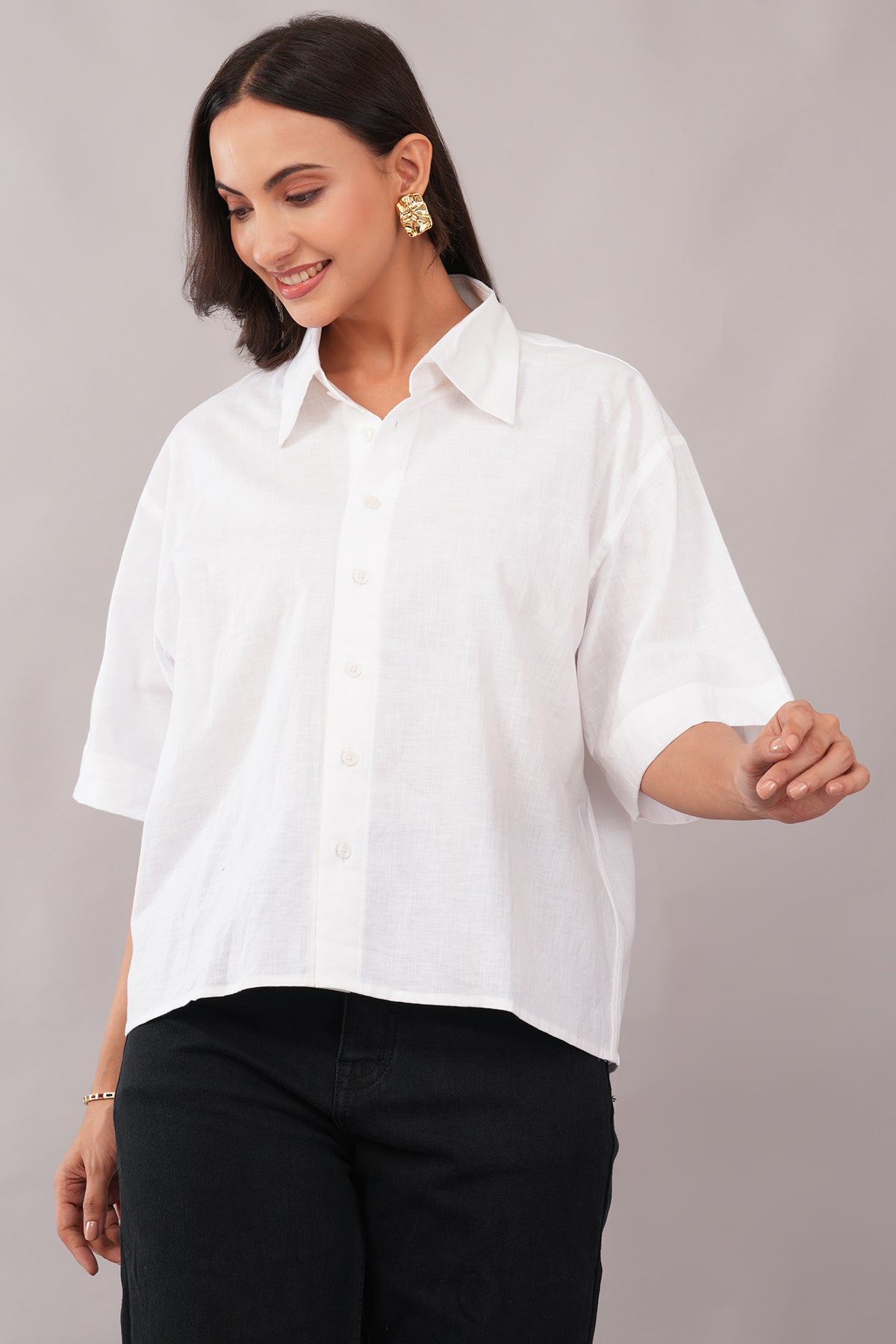 ZINEN Women’s Oversized Linen-Blend Shirt — Ivory Calm - White
