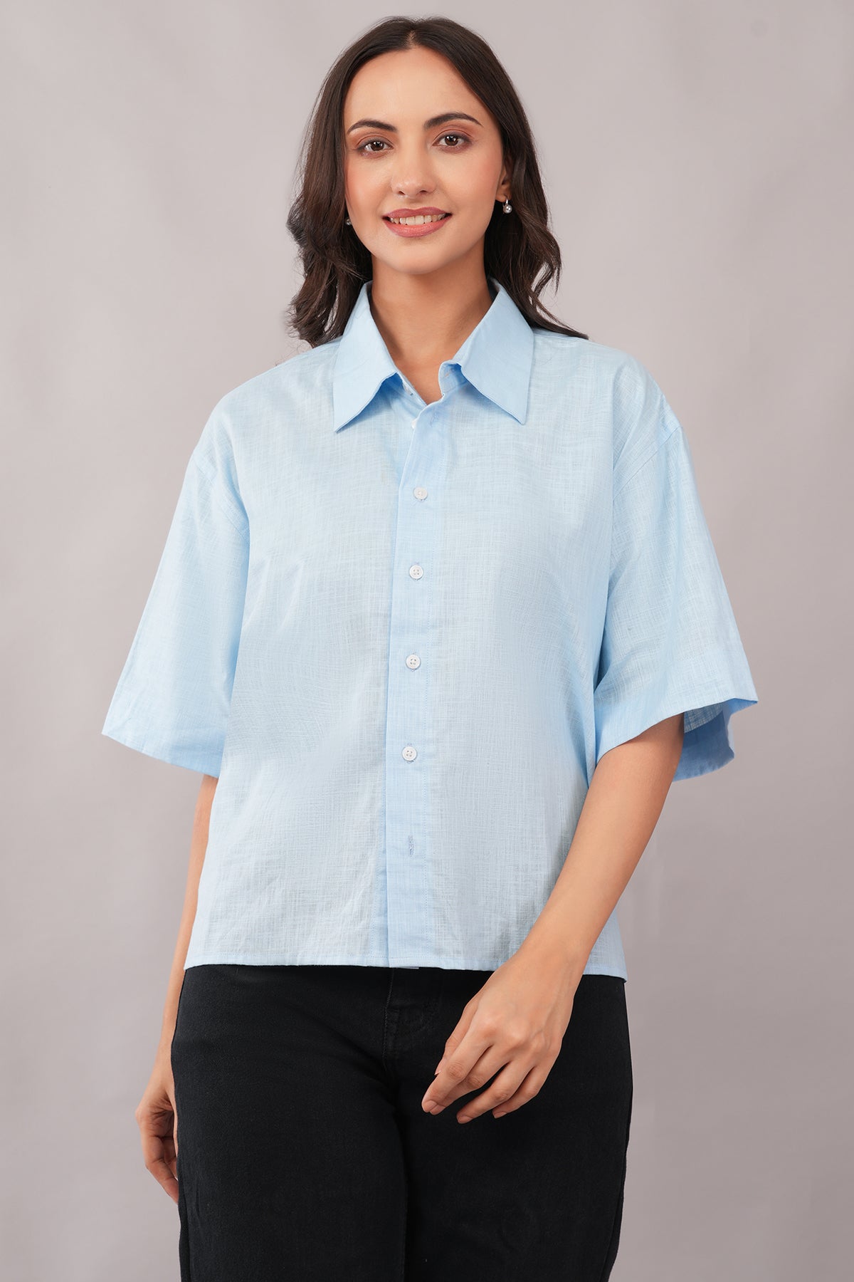 ZINEN Women’s Oversized Linen-Blend Shirt — Sky Drift - Light Blue