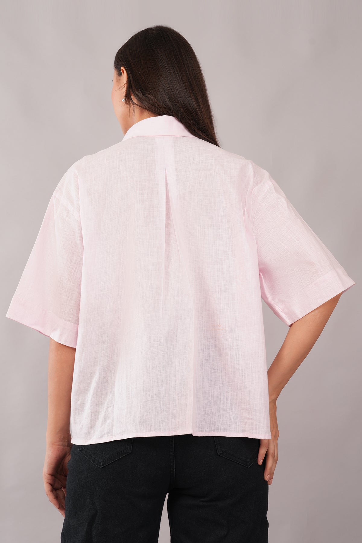 ZINEN Women’s Oversized Linen-Blend Shirt — Blush Quiet - Baby Pink