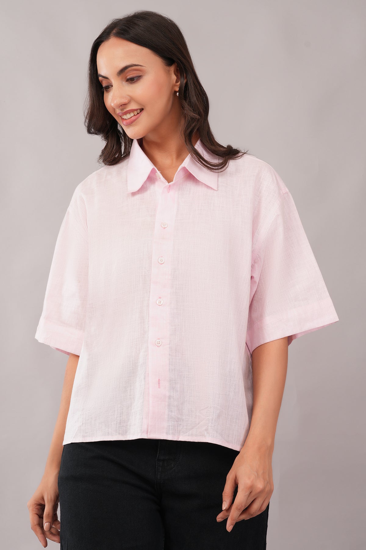 ZINEN Women’s Oversized Linen-Blend Shirt — Blush Quiet - Baby Pink