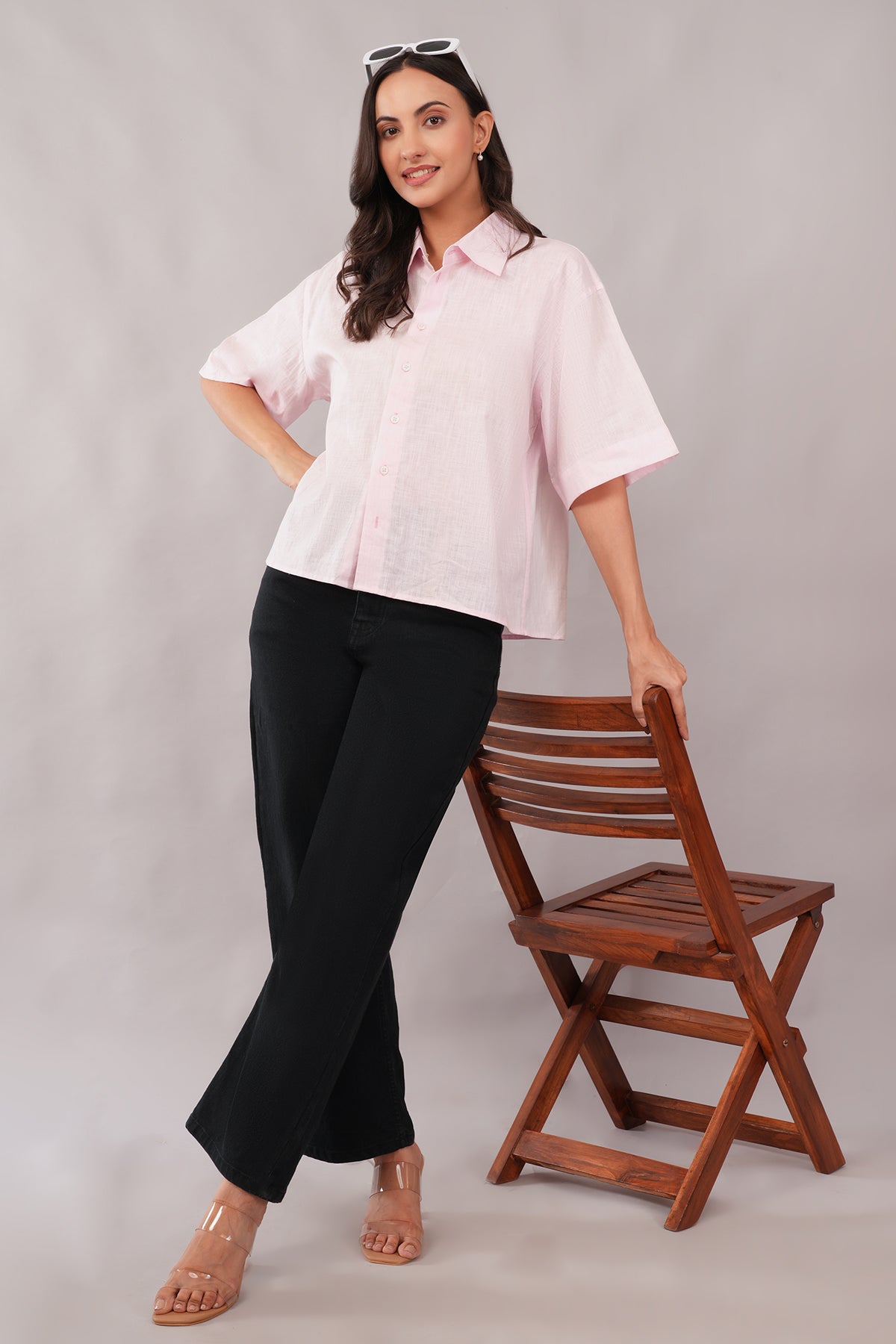 ZINEN Women’s Oversized Linen-Blend Shirt — Blush Quiet - Baby Pink